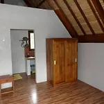 Lala Home Stay